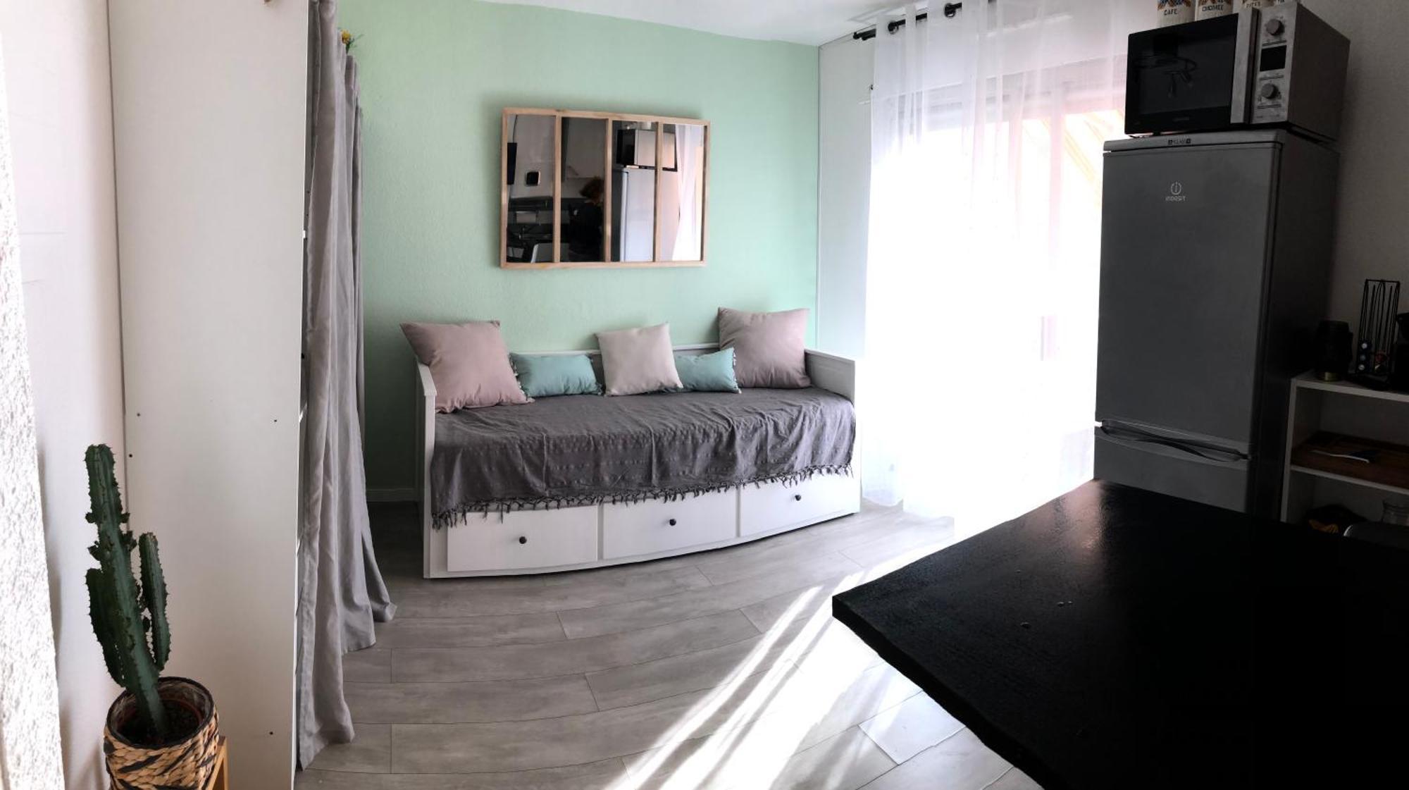 Studio Avec Terrasse Et Piscine Bandol Εξωτερικό φωτογραφία